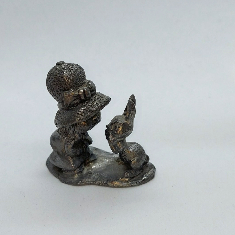 Vintage Rb pewter gnome and rabbit figurine
